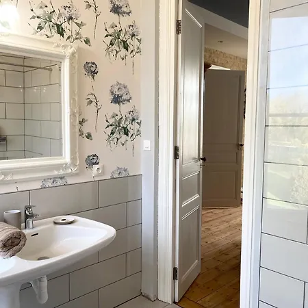 La Montgrande Bed & Breakfast